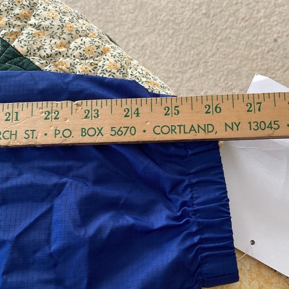 Peanuts x Aeropostale authentic collab mktg sample womens L Varsity Blue Nylon - Picture 11 of 13